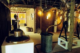 Comoros-Archipelago;-Copper;-Detail;-Distillation;-France;-Indian-Ocean;-Industry;-Kaleidos;-Kaleidos-images;-La-parole-à-limage;-Laurent-Abad;-Mayotte;-Museum;-Still;-Stories-Pictures